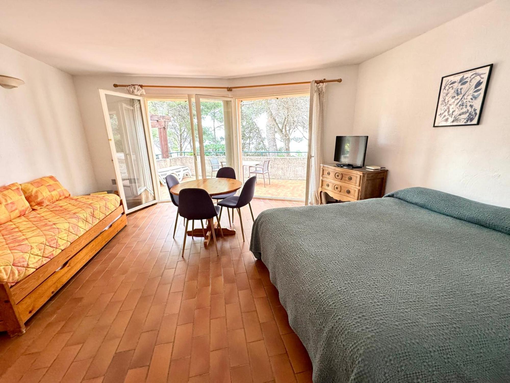 Residence Hoteliere Le Provencal A Giens - Bord De Mer Hyères Esterno foto